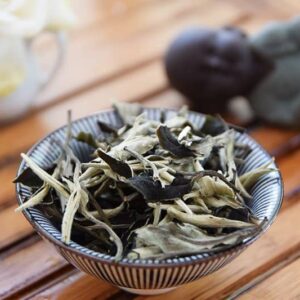 Moonlight White Tea - Bai Mu Dan - Yue Guang Bai